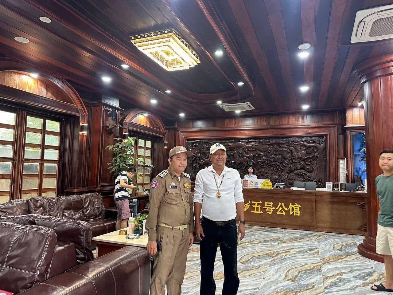 波贝 开始整顿招牌和酒店了！全城商户被要求补办手续、规范门头